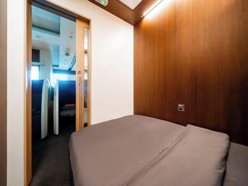 sleep 'n fly Sleep Lounge – Dubai Airport, A-G image