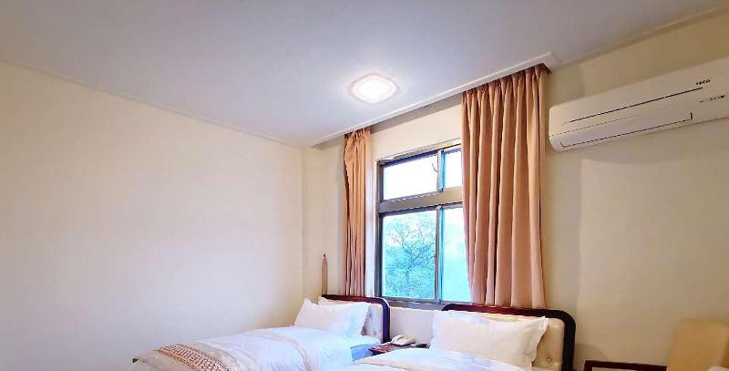 Changhong Hotel image