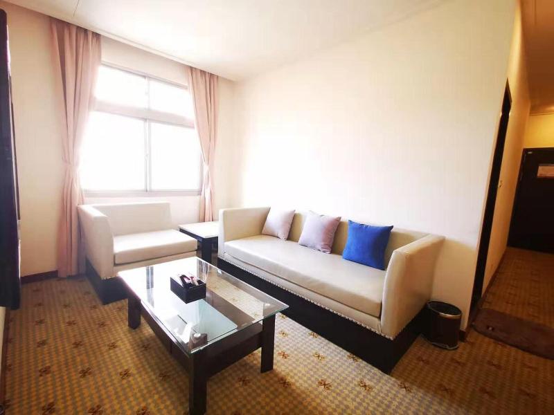 Changhong Hotel image