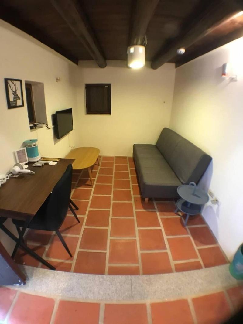H&Y House image