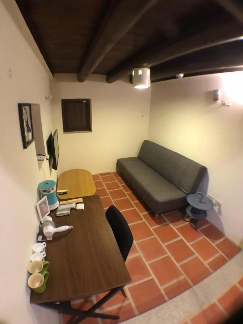 H&Y House image