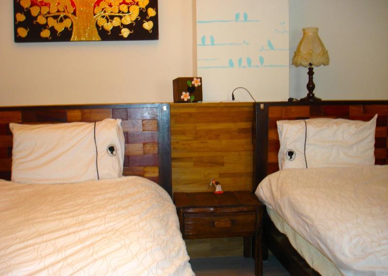 Home & Teak Homestay image