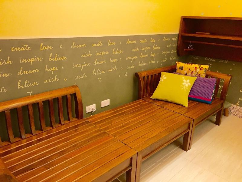 Home & Teak Homestay image