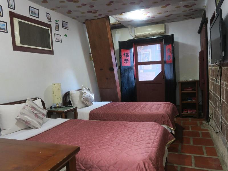 Shuitou Inn I image