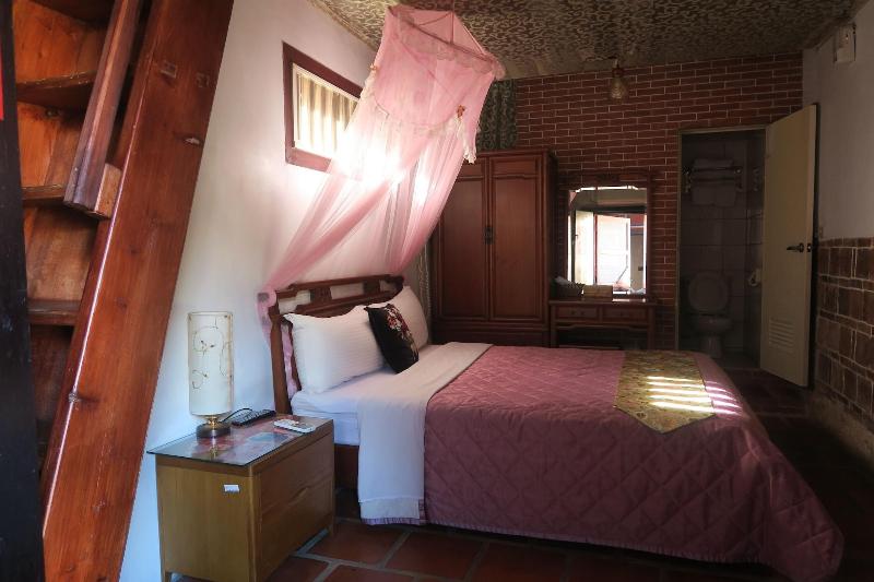 Shuitou Inn I image