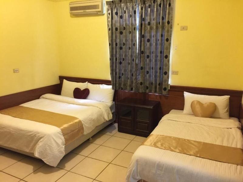 W Guesthouse image