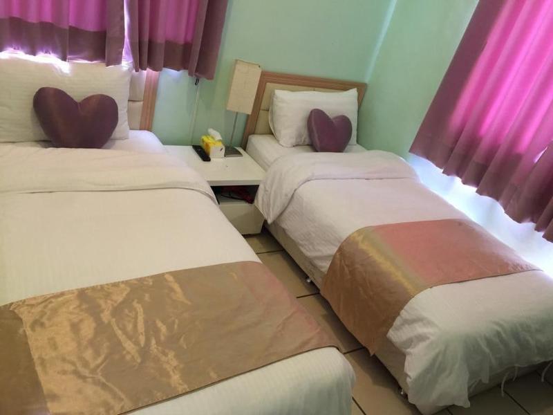 W Guesthouse image