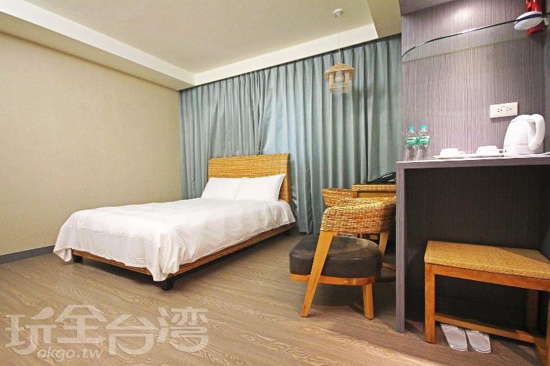 Ludao Hotel image