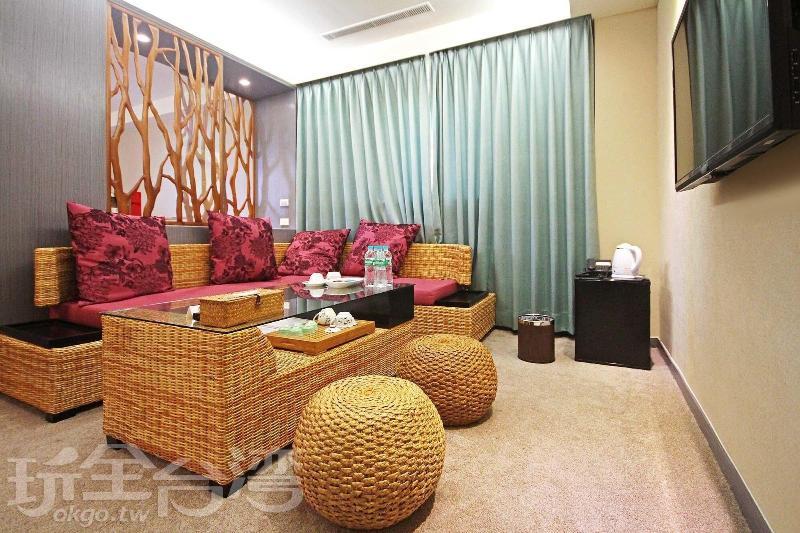 Ludao Hotel image