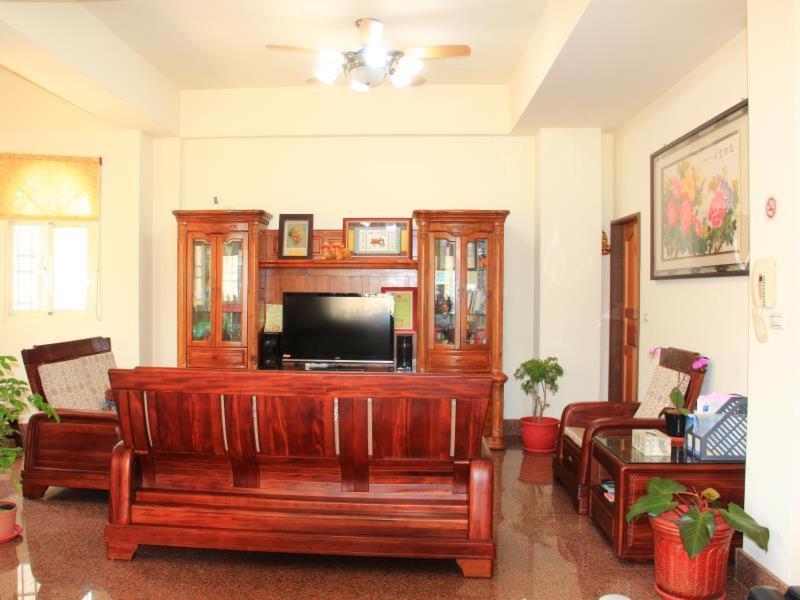 Shang Her Yuan Bed And Breakfast image