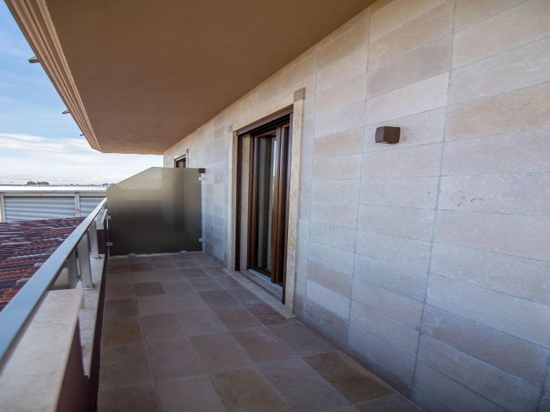 B&B Dimmito image