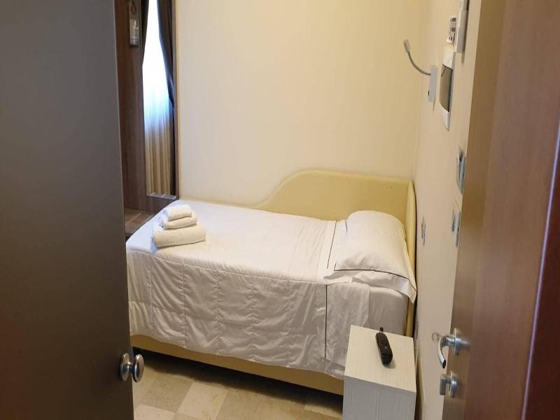 B&B Dimmito image