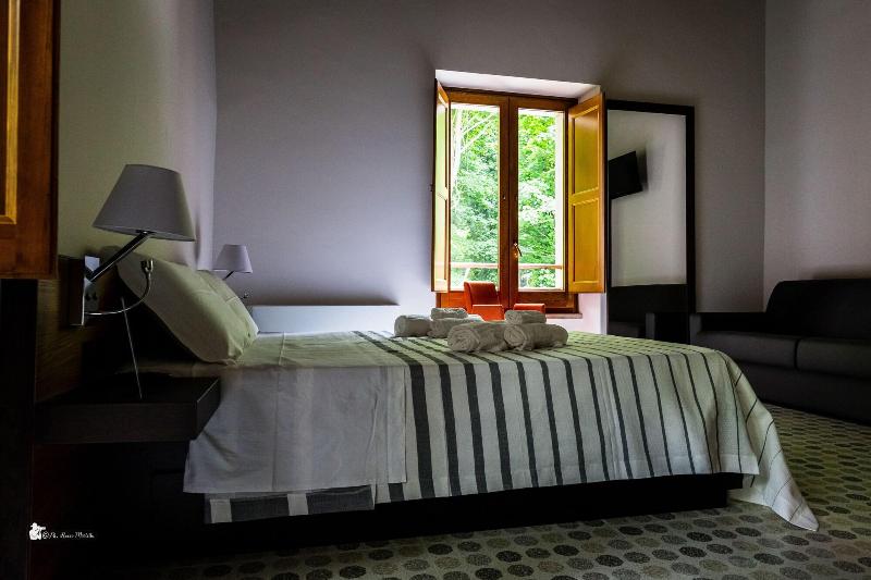 Elda Hotel image
