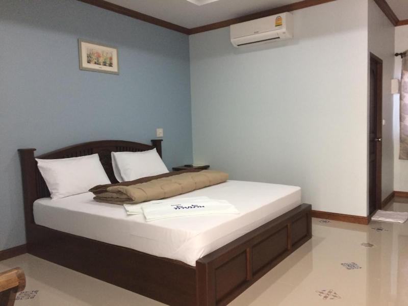 Tai Baan Resort image