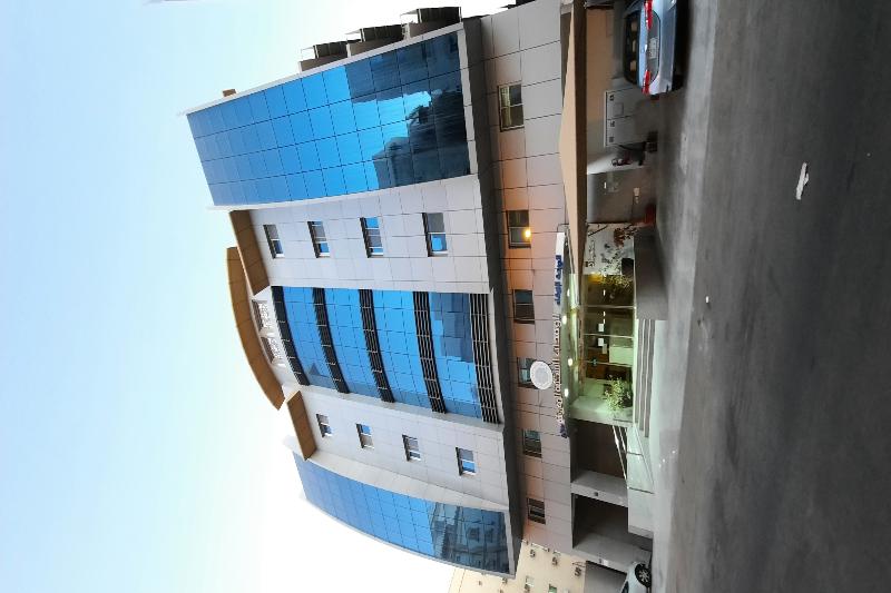 Capital O 549 The Blue Rose Hotel