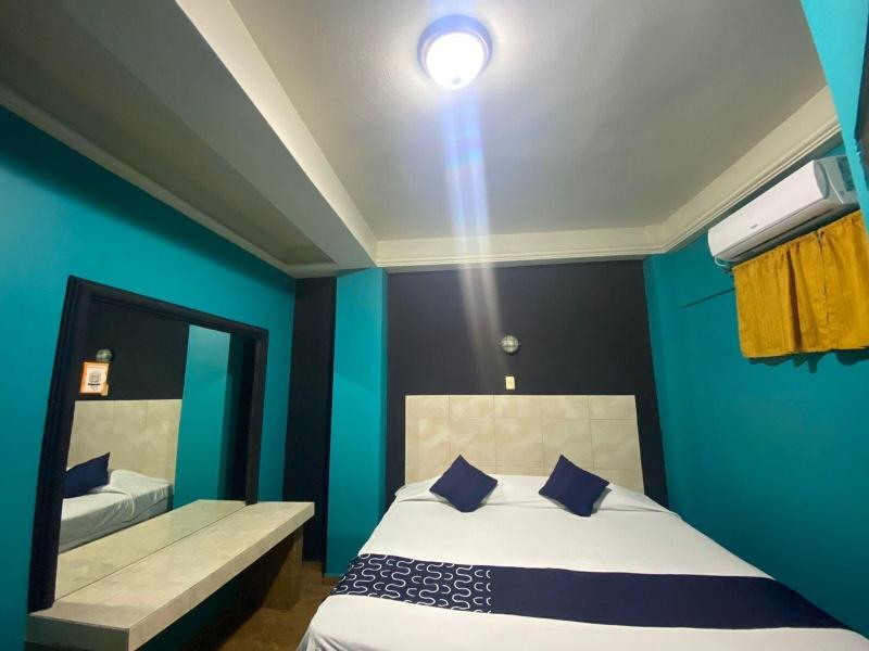 Hotel Torre image