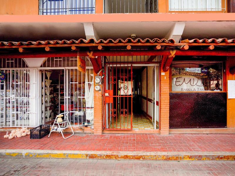 Capital O Hotel Adelita image