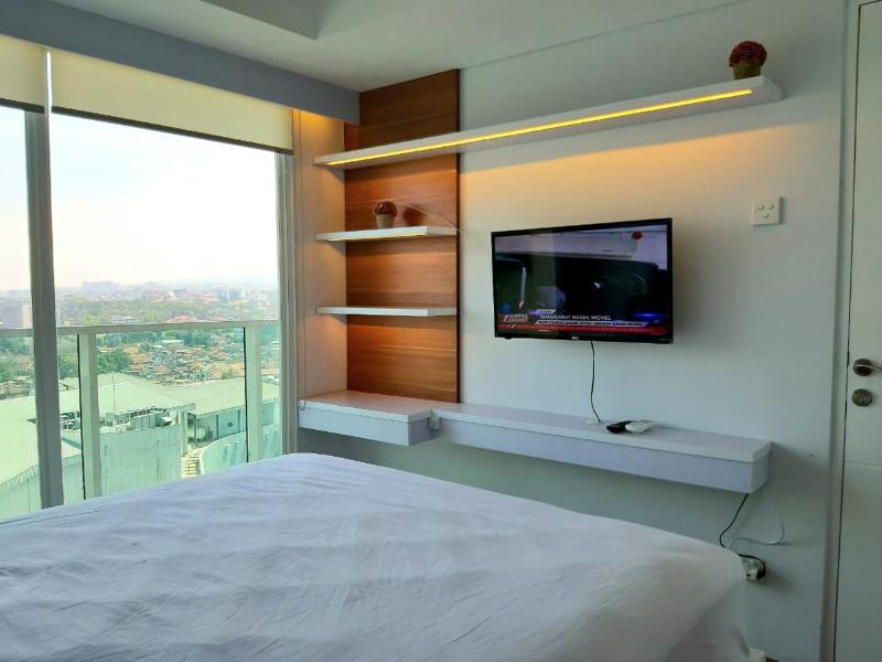 La Grande Apartment by Queen by ZUZU image