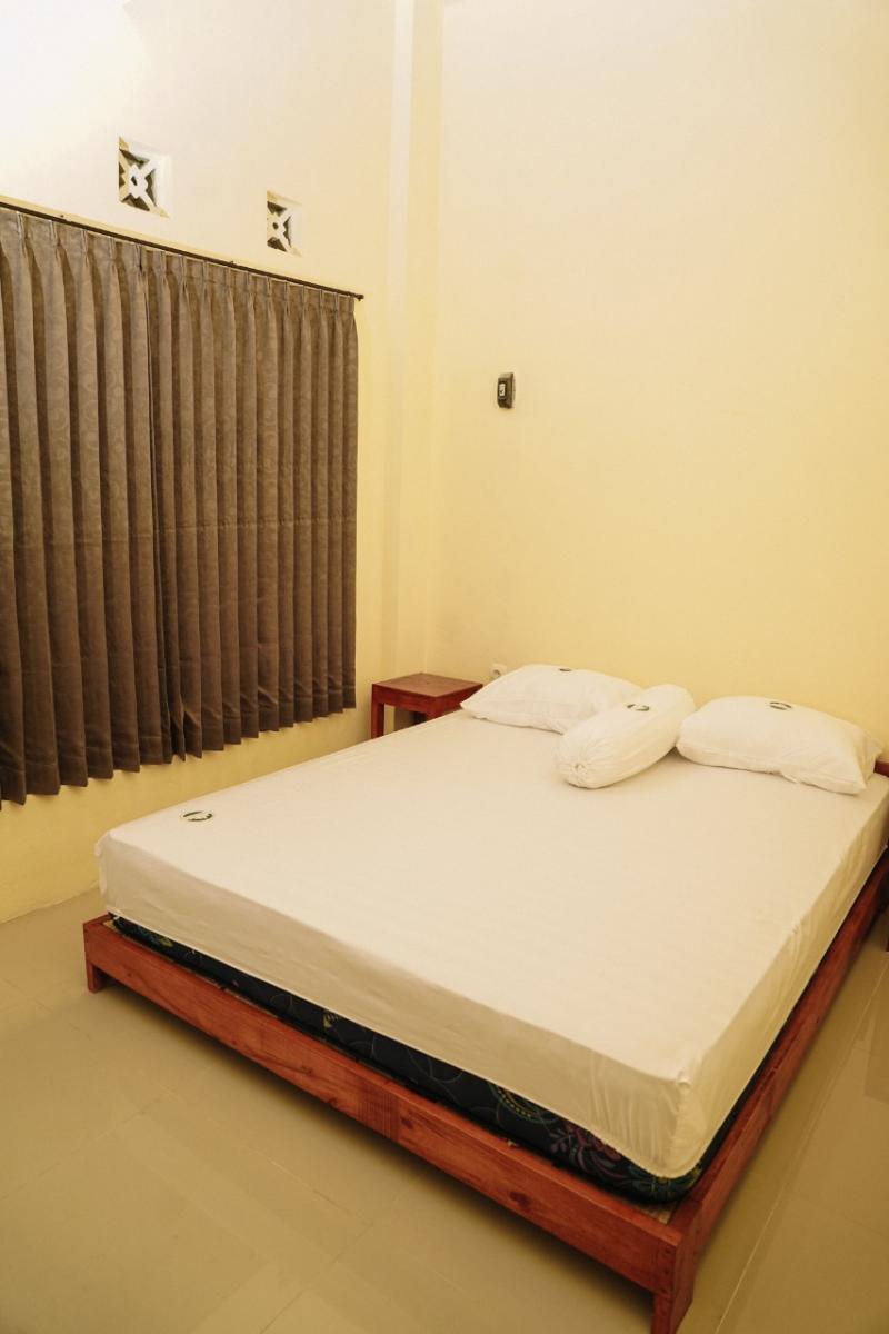Kostel Velisia Syariah