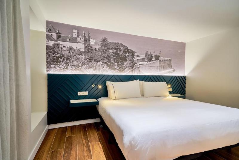 Tandem Torres De Cádiz Suites image