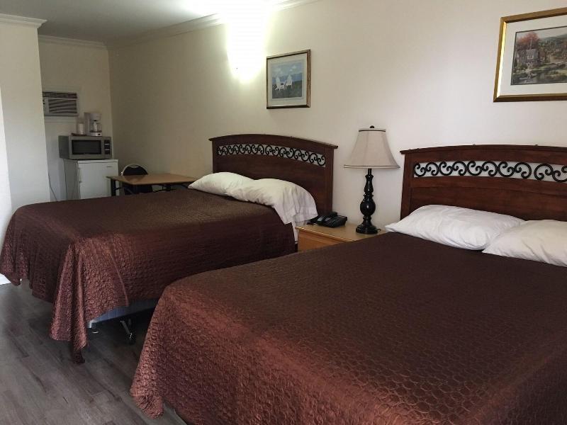 Grassland Motel — photo 2