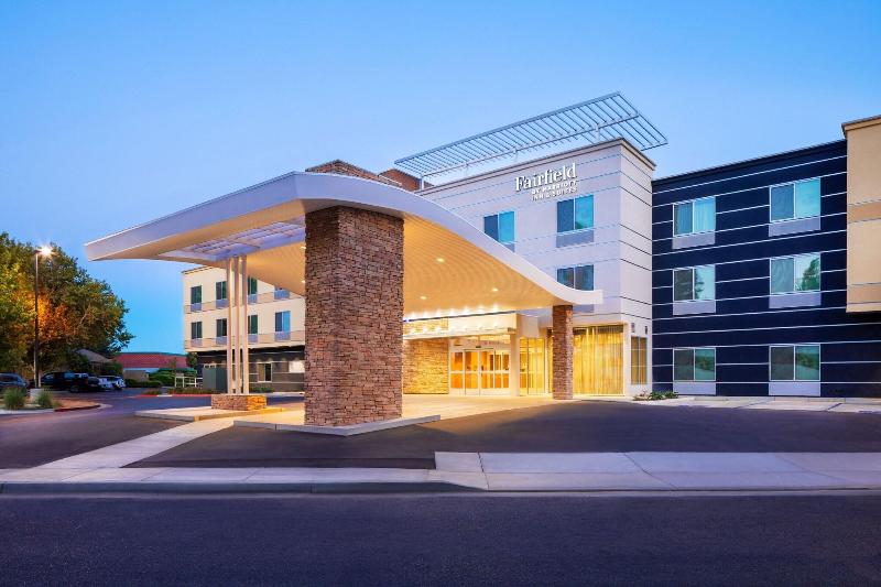 Fairfield Inn & Suites by Marriott Fresno North/Sh image