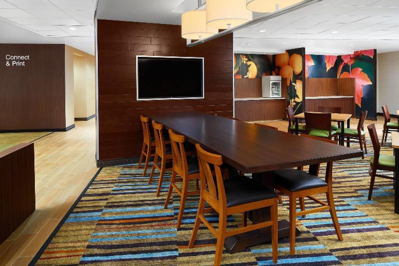 Fairfield Inn&Suite by Marriott Fresno Yosemite In image