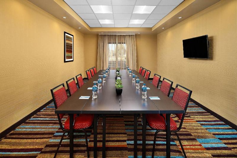 Fairfield Inn&Suite by Marriott Fresno Yosemite In image