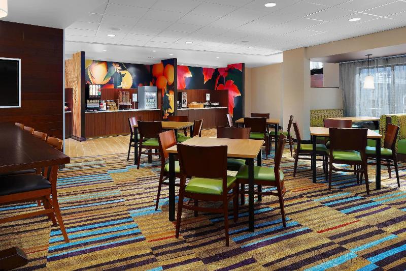 Fairfield Inn&Suite by Marriott Fresno Yosemite In image