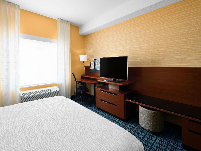 Fairfield Inn&Suite by Marriott Fresno Yosemite In image