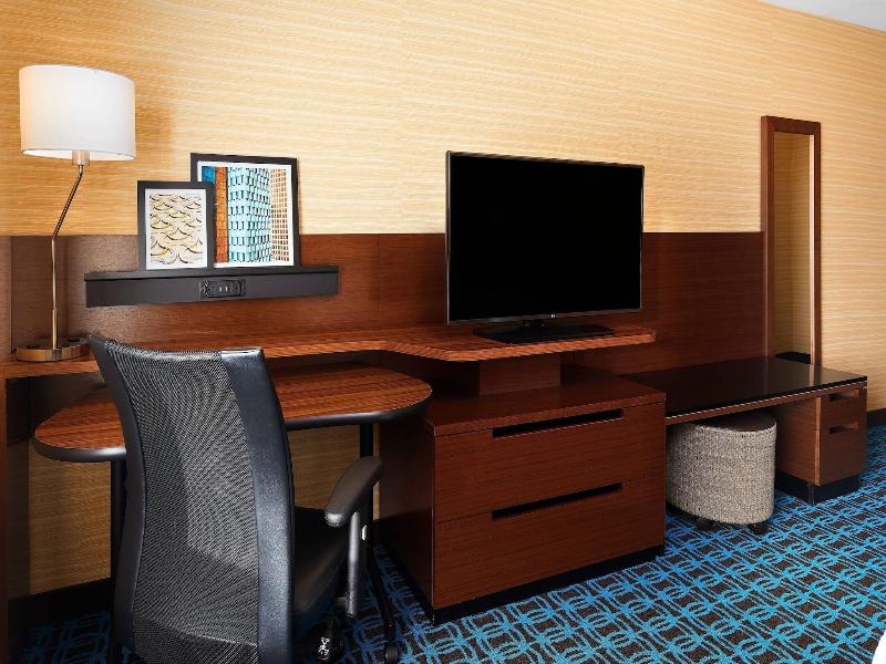 Fairfield Inn&Suite by Marriott Fresno Yosemite In image