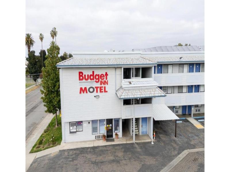 Budget Inn Corcoran Near Tulare CA 43 — general view