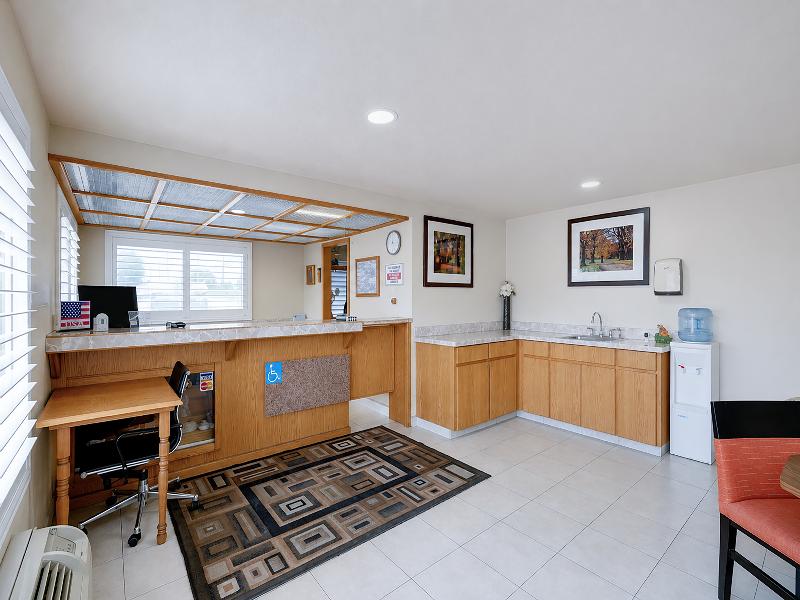 Budget Inn Corcoran Near Tulare CA 43