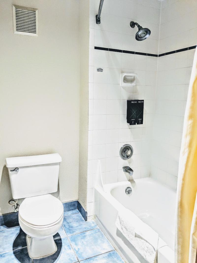 Budget Inn Corcoran Near Tulare CA 43 image