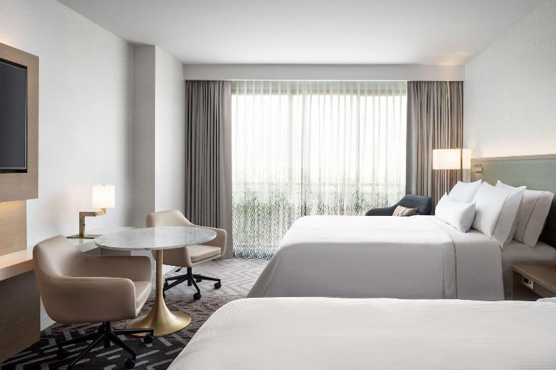 The Westin Anaheim Resort image