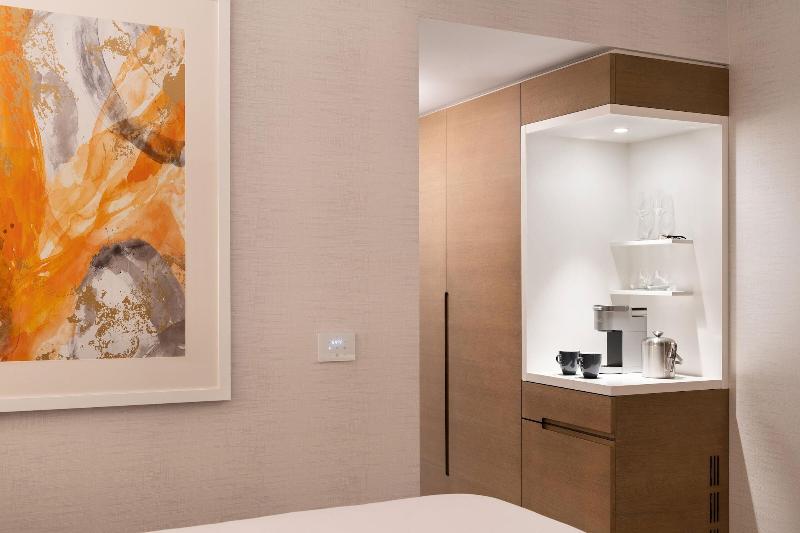 The Westin Anaheim Resort image