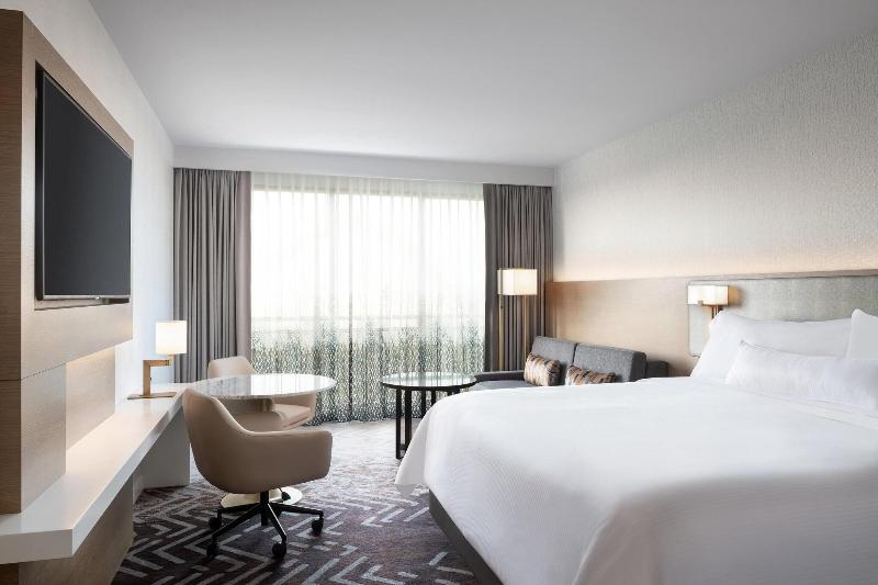 The Westin Anaheim Resort image