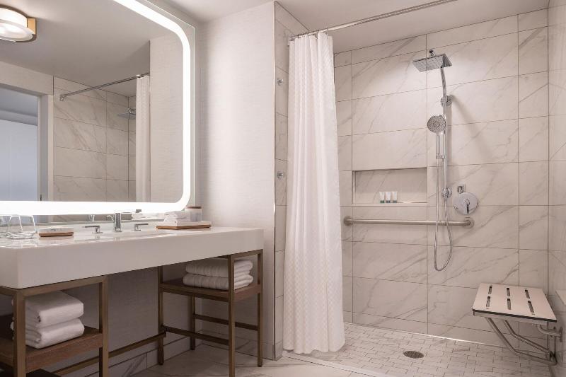 The Westin Anaheim Resort image
