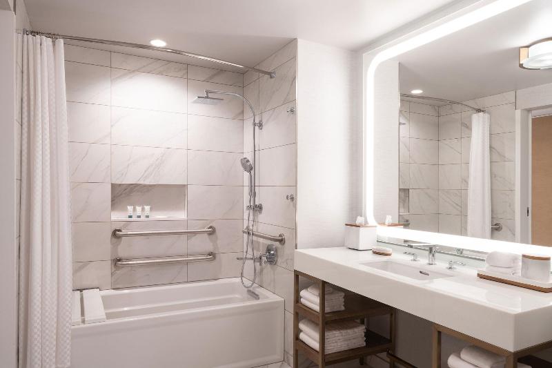 The Westin Anaheim Resort image