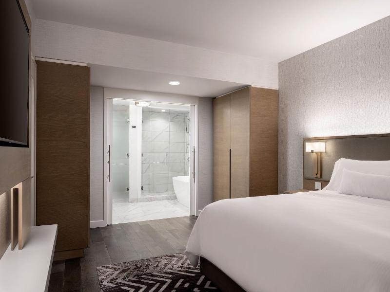 The Westin Anaheim Resort image