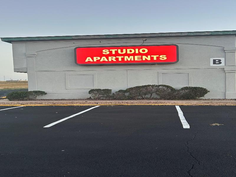 Budget Inn