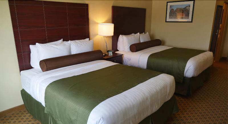 Cobblestone Inn & Suites – Soda Springs image
