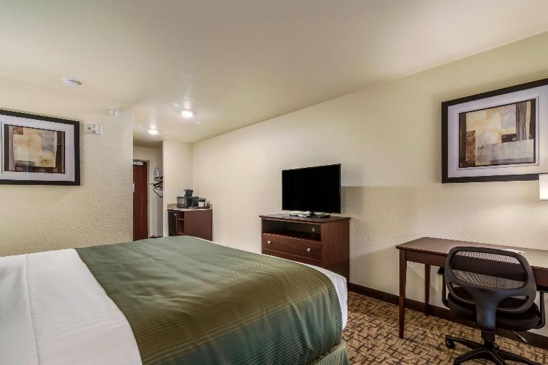 Cobblestone Inn & Suites – Soda Springs image