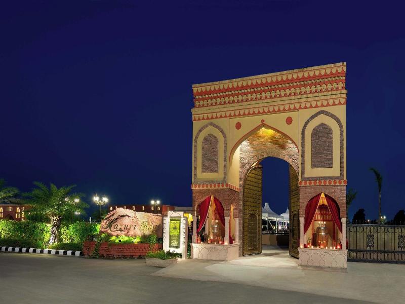 Hotel Noormahal image