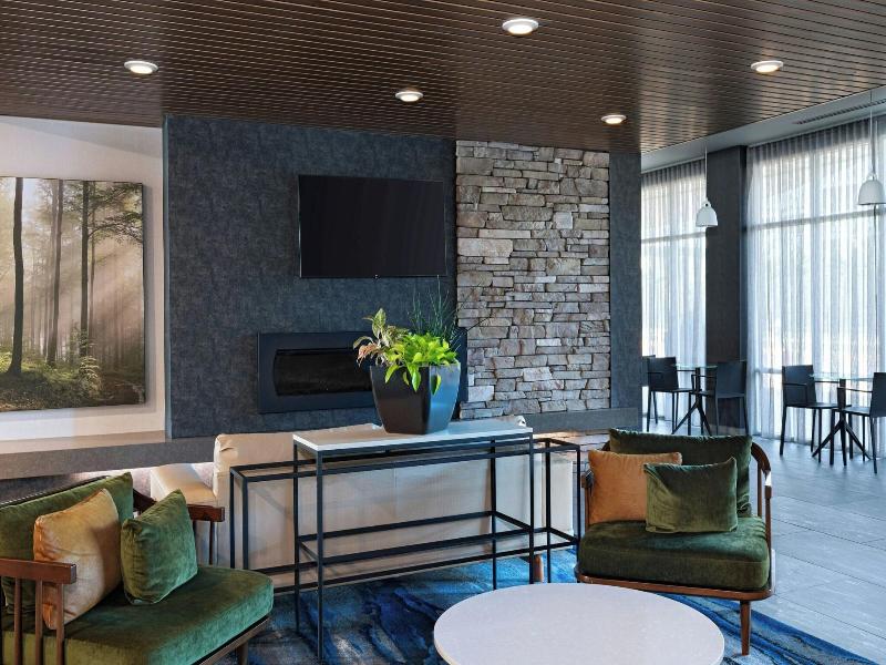 Fairfield Inn & Suites by Marriott St. Louis Downt image