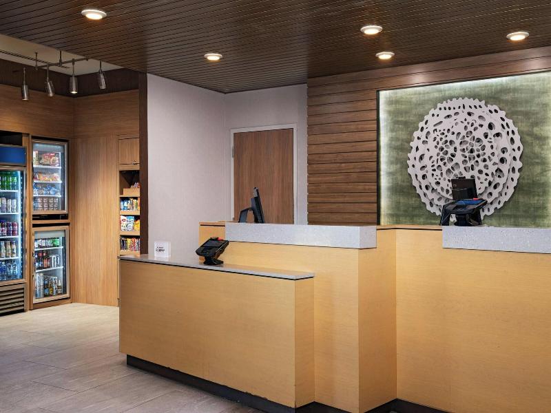 Fairfield Inn & Suites by Marriott St. Louis Downt image