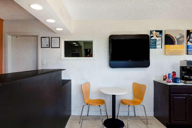 Motel 6 Rolla, MO image