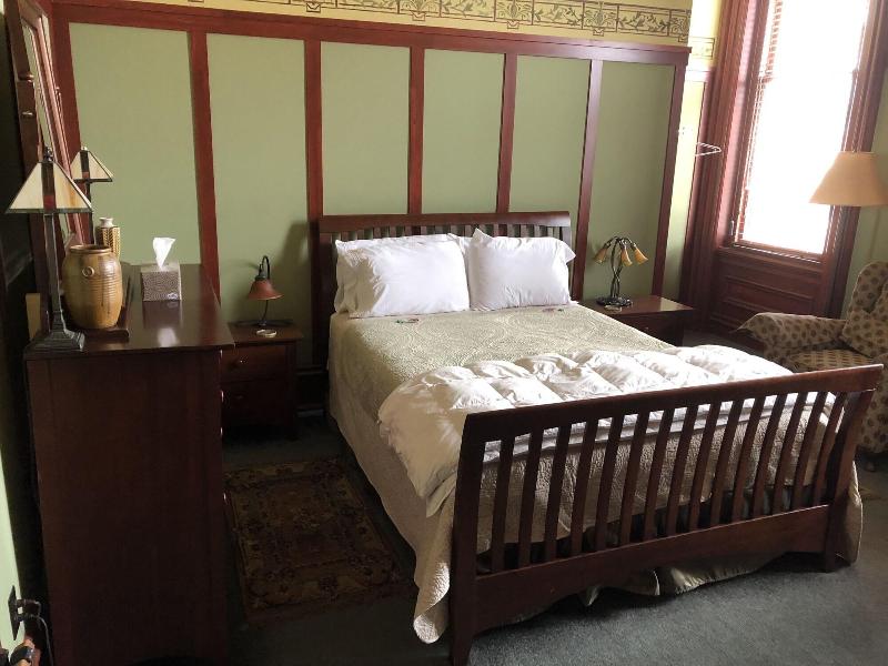 Main Street Bed & Breakfast image 7