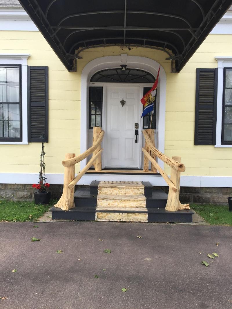Jardine's Inn