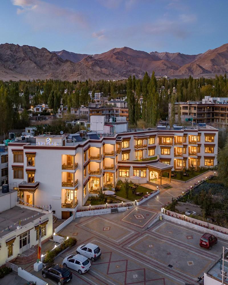 Hotel Leh Plaza image